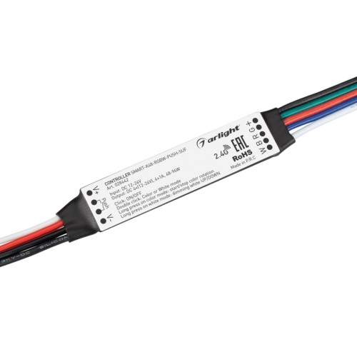 Контроллер SMART-K48-RGBW-PUSH-SUF (12-24V, 4x1A, 2.4G) (Arlight, Пластик) Миниатюрный контроллер для RGBW светодиодной ленты (ШИМ). Питание/рабочее напряжение 12-24VDC, максимальный ток 1A на канал, 4 канала, максимальная мощность 48-96W. Поддерживает функцию Push-Dim. Габариты 60x14x6 мм. Совместим с пультами и панелями SMART, поддерживающими управление по радиоканалу. !!!Актуальная схема привязки пультов в инструкции на сайте!!!