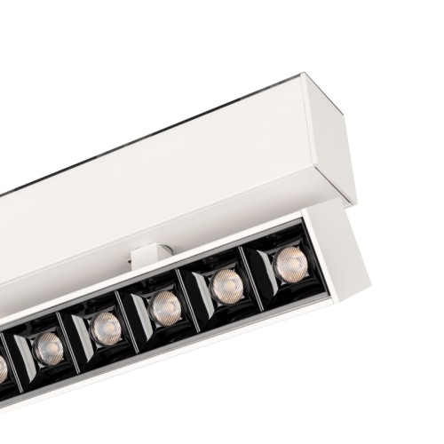 Светильник MAG-LASER-FOLD-45-S160-6W Day4000 (WH, 15 deg, 24V) (Arlight, IP20 Металл, 5 лет) Светильник поворотный для магнитных треков шириной 45мм, 6Вт. Цвет свечения ДНЕВНОЙ 4000K, световой поток 455лм, угол 15°, CRI>90. Корпус прямоугольный, металл, цвет белый, IP20. Размеры LxWxH 163x35x92.5мм. Входное напряжение DC24V, мощность 6Вт. Драйвер DС24V/AC230V поставляется отдельно. Диммируется только с 026407(1), 027633.
