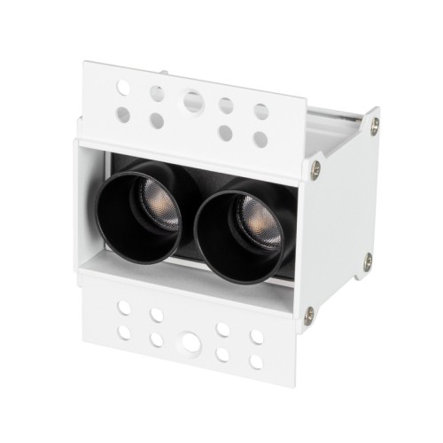 Светильник MS-ORIENT-BUILT-TRIMLESS-TC-S38x67-5W Day4000 (WH-BK, 30 deg, 230V) (Arlight, IP20 Металл, 5 лет) Встраиваемый безрамочный светильник под шпаклевку. Мощность 5 Вт, св. поток 375 лм, 75 лм/Вт, дневной 4000 K, CRI>98, угол 30°, напряжение питания 230 В. Белый прямоугольный корпус из алюминия, экран PMMA, степень защиты IP20. Размер: длина 67 мм, ширина 38 мм (с фланцем 80 мм), высота 53 мм. Монтаж встраиваемый, установочное отверстие длина 70 мм, ширина 50 мм. Драйвер 3-9 В, 700 мА, пульсация 