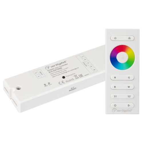 Контроллер SR-2839W White (12-24 В,240-480 Вт,RGBW,ПДУ сенсор)) (Arlight, IP20 Пластик, 1 год) Однозонный RGBW-контроллер, комплект из пульта RF (868MHz) с сенсорным кольцом выбора цвета и 4-канального контроллера (12-24 В, 4х5А, 240-480 Вт). Белый корпуc. Размеры пульта 120x48x17 мм, контроллера 145х46х16 мм.