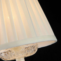  - Настольная лампа Maytoni Triumph ARM288-22-G