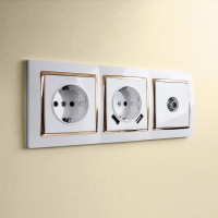 Рамка Werkel Snabb на 3 поста белый/золото W0031933 4690389160875 - Рамка Werkel Snabb на 3 поста белый/золото W0031933 4690389160875