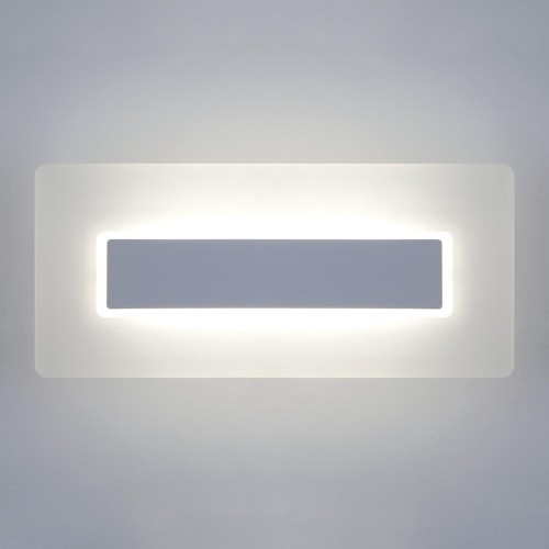 Настенный светодиодный светильник Eurosvet Square 40132/1 Led белый 