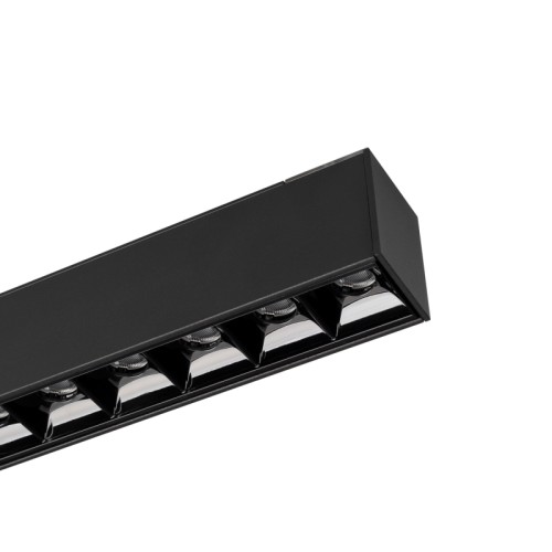 Светильник MAG-LASER-45-L320-12W Warm3000 (BK, 15 deg, 24V) (Arlight, IP20 Металл, 5 лет) Светильник для магнитных треков шириной 45мм, 12Вт. Цвет свечения ТЕПЛЫЙ 3000K, световой поток 707лм, угол 15°, CRI>90. Корпус прямоугольный, металл, цвет черный, IP20. Размеры LxWxH 322x35x43мм. Входное напряжение DC24V, мощность 12Вт. Драйвер DС24V/AC230V поставляется отдельно. Диммируется только с 026407(1), 027633.