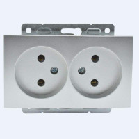  - Розетка 2К двойная Mono Electric Despina/ Larissa 16A 250V винтовое подключение серебро 500-002105-121