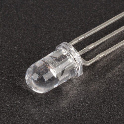 Светодиод ARL-5013URGC/3L (Arlight, 5мм (круглый)) Поставка под заказ от 5000 шт. Выводной круглый светодиод, d=5 мм, прозрачная линза. Цвет свечения красный (625 нм), зеленый (530 нм). Угол излучения 40°. Сила света Iv=2000-3000 мкд при If=20 мА. VF=1.9-2.3 В (красный), VF=2.9-3.5 В (зеленый) . Три вывода, общий катод.