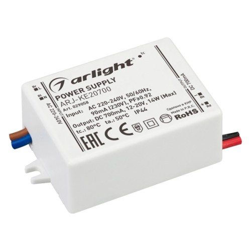 Блок питания ARJ-KE20700 (14W, 700mA, PFC) (Arlight, IP44 Пластик, 5 лет) Источник тока с гальванической развязкой для светильников и мощных светодиодов. Входное напряжение 220-240 VAC. Выходные параметры: 12-20 В, 700 mА, 14 Вт. Встроенный PFC >0.92. Негерметичный пластиковый корпус IP 44. Габаритные размеры длина 58 мм, ширина 36 мм, высота 20 мм. Гарантийный срок 5 лет.