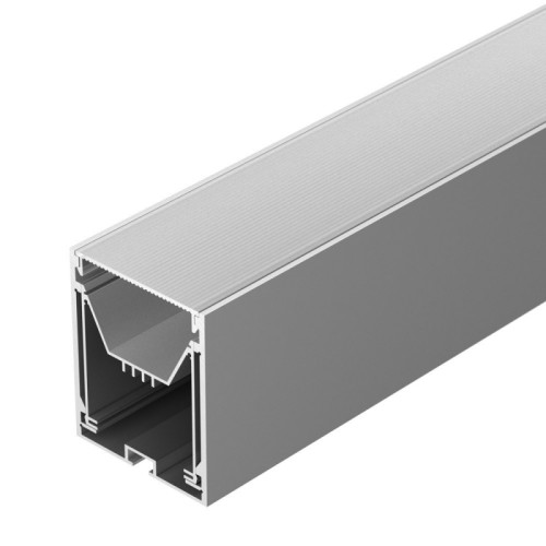 Профиль SL-LINE-5060-2000 ANOD (Arlight, Алюминий) Алюминиевый анодированный профиль для светодиодных лент и линеек. Габаритные размеры (L×W×H): 2000x50x60 мм. Ширина площадки для ленты 21 мм. Отсек для БП 23х33м. Состоит из двух частей - внешней и внутренней. Внутренняя часть (площадка для ленты) легко защелкивается во внешнюю часть, облегчая процесс монтажа профиля. Экраны, заглушки и другие аксессуары приобретаются отдельно. Цена за 1 метр.