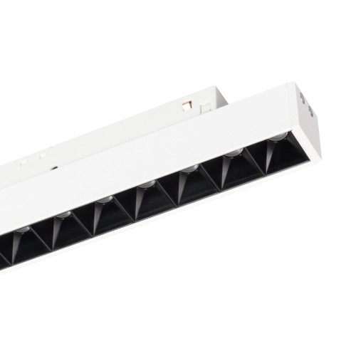 Светильник MAG-ORIENT-LASER-L235-8W Day4000 (WH, 24 deg, 48V) (Arlight, IP20 Металл, 5 лет) Светильник для магнитных треков MAG-ORIENT шириной 26 мм. Мощность 8 Вт, св. поток 460 лм, 58 лм/Вт, дневной 4000 K, CRI>90, угол 24°, напряжение питания 48 В. Белый прямоугольный корпус из металл, экран поликарбонат, степень защиты IP20. Размер: длина 235 мм, ширина 22 мм, высота 42 мм. Монтаж на трек MAG-ORIENT. Пульсация 