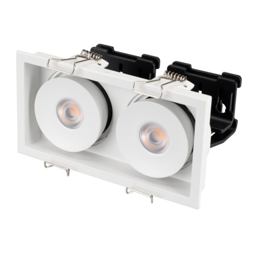 Светильник CL-SIMPLE-S148x80-2x9W Day4000 (WH, 45 deg) (Arlight, IP20 Металл, 3 года) Встраиваемый поворотный светильник для потолка. Мощность 2x9W, цвет ДНЕВНОЙ 4000K, св.поток 1260лм, угол 45°, RA>90. Корпус прямоугольный белый. Питание AC180-240V. Размеры LxWxH 148x80x90мм. Установка в отверстие 140x70мм. Драйвер в комплекте 2 шт (30-45V, 220mA).